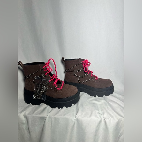 UGG Brisbane Lace Up Pink and Brown | 7 NEW - Picture 12 of 16